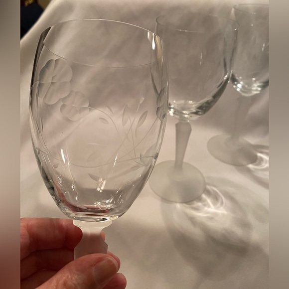 Vintage Floral Etched Glasses with Frosted Stems Set of 3 - Picture 11 of 12